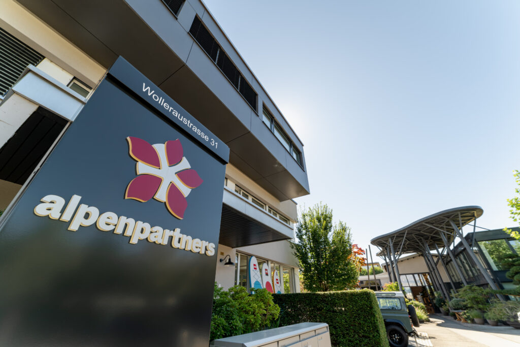 20250903-lgmedia-Alpen Partners Areal Freienbach-0179